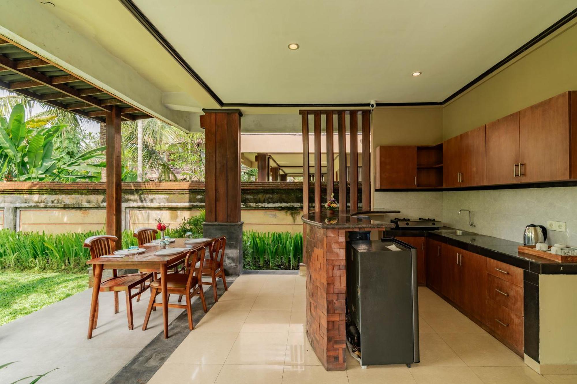 Three-Bedroom Villa Private Pool